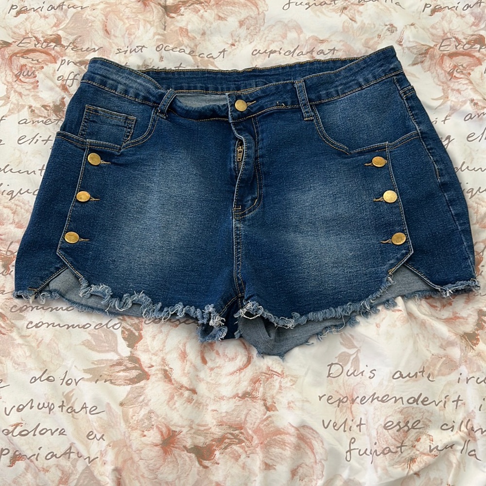 SHEIN 2XL shorts